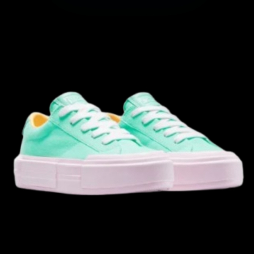 Converse Chuck Taylor All Star Cruise Low Womens Size 7.5 Aqua Summit Pink